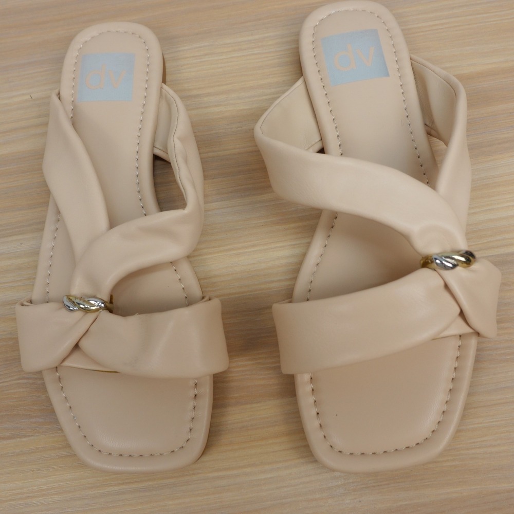 Quiet Luxury Flat Sandals Womens 6 Blush Neutral Boho Twist Strap DV Dolce Vita